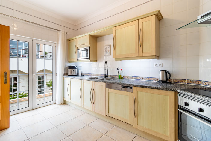 Image No.14-3 Bed Townhouse for sale