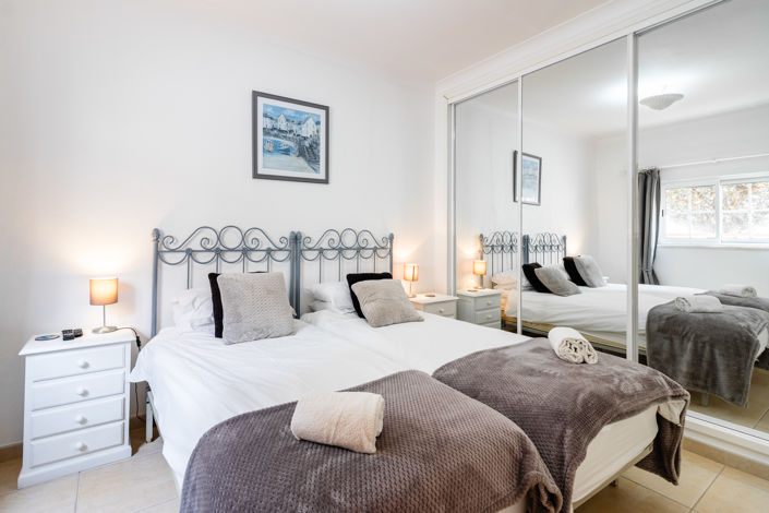 Image No.21-3 Bed Townhouse for sale