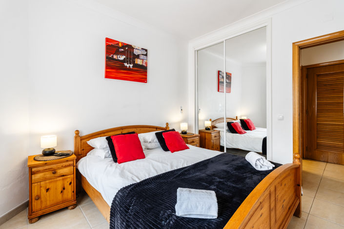 Image No.29-3 Bed Townhouse for sale