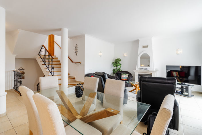 Image No.6-3 Bed Townhouse for sale