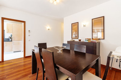 5.1 LIVING ROOM.jpg