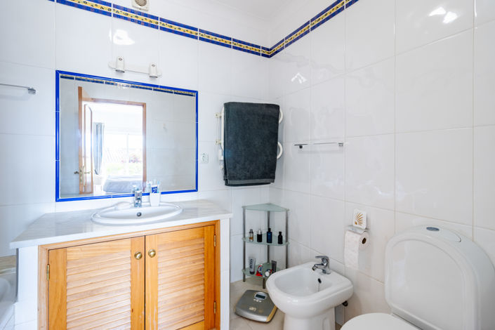 Image No.23-3 Bed Village House for sale
