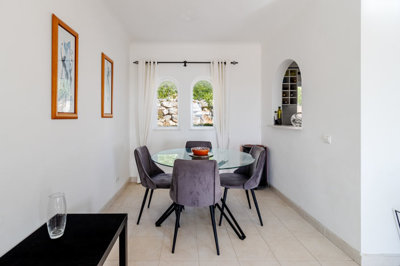 5 DINING ROOM.jpg