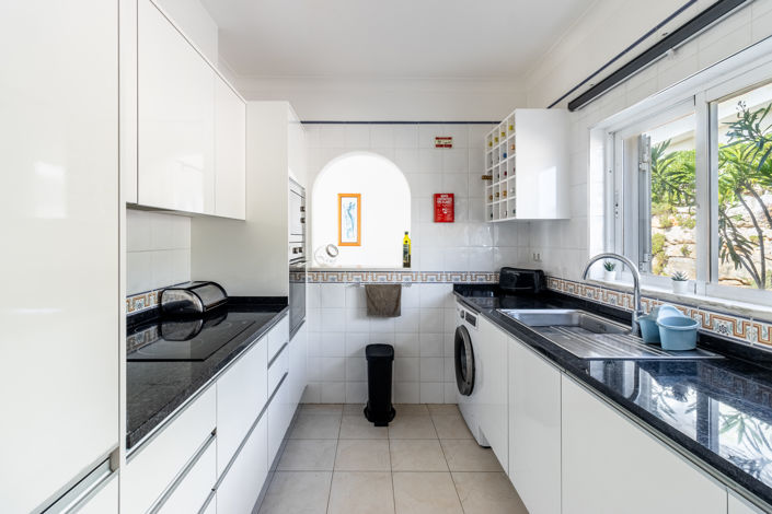 Image No.8-3 Bed Village House for sale