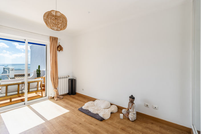 Image No.16-3 Bed Townhouse for sale