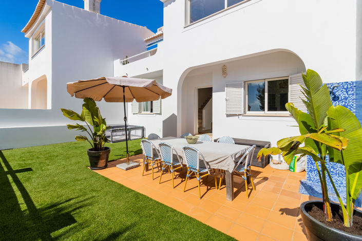Image No.33-3 Bed Townhouse for sale