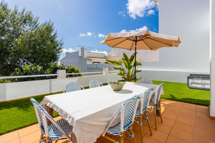 Image No.36-3 Bed Townhouse for sale