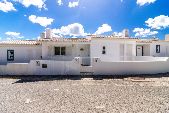 Image No.37-3 Bed Townhouse for sale