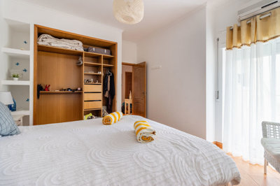 10 BEDROOM.jpg