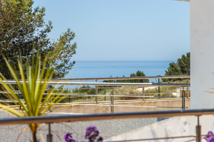 Image No.3-3 Bed Villa for sale