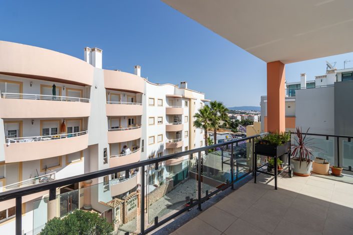 Image No.12-2 Bed Apartment for sale