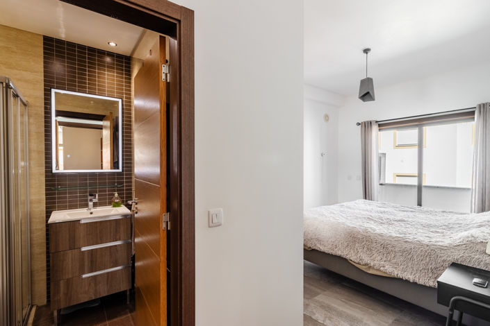 Image No.15-2 Bed Apartment for sale