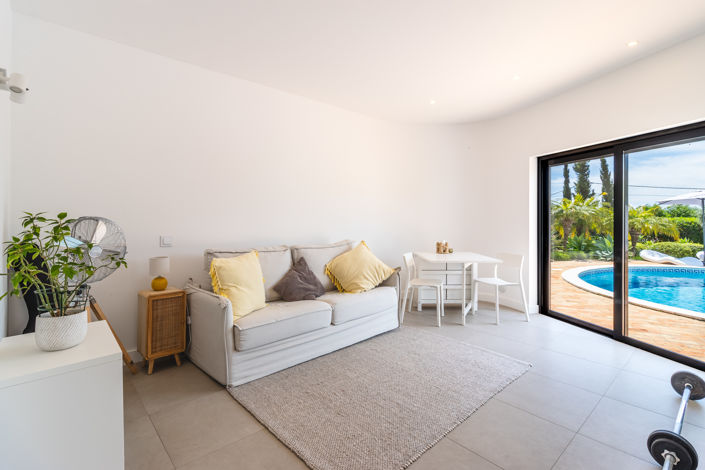 Image No.15-4 Bed Villa for sale