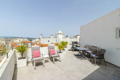1.1 TERRACE.jpg