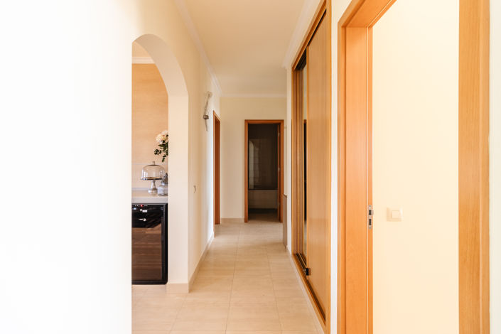 Image No.23-3 Bed Apartment for sale
