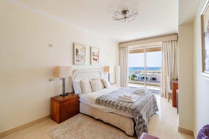 Image No.29-3 Bed Apartment for sale