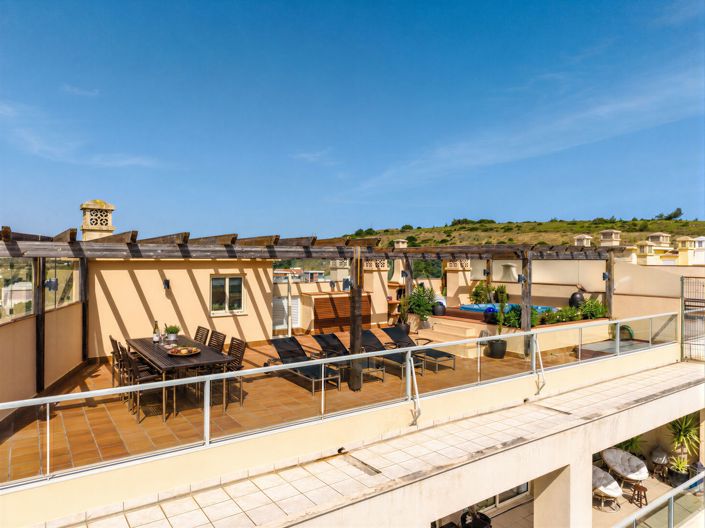 Image No.39-3 Bed Apartment for sale