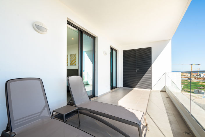 Image No.17-3 Bed Apartment for sale