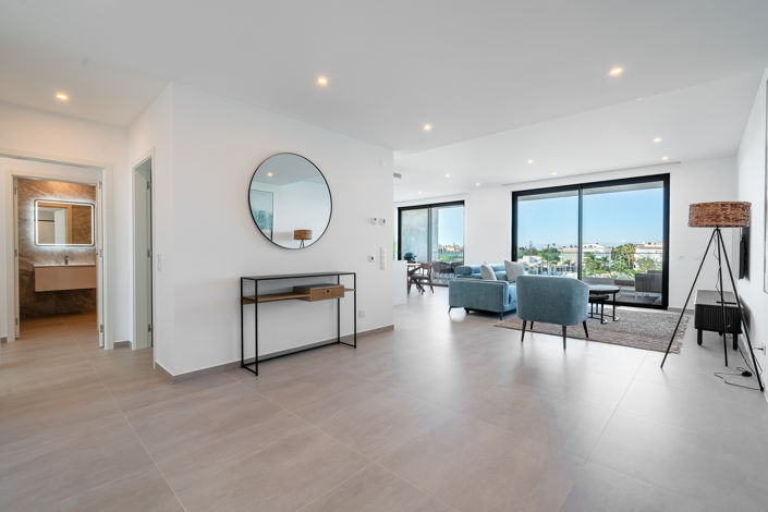 Image No.2-3 Bed Apartment for sale