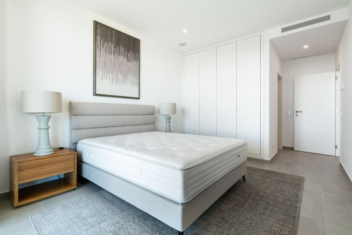Image No.22-3 Bed Apartment for sale