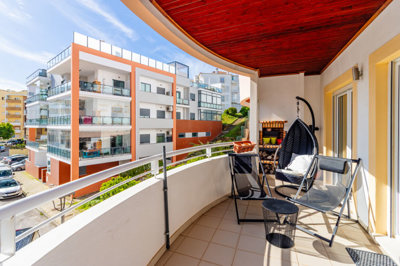 11 BALCONY.jpg