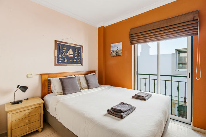Image No.7-2 Bed Townhouse for sale