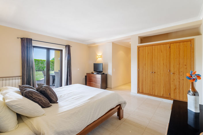Image No.28-4 Bed Villa for sale