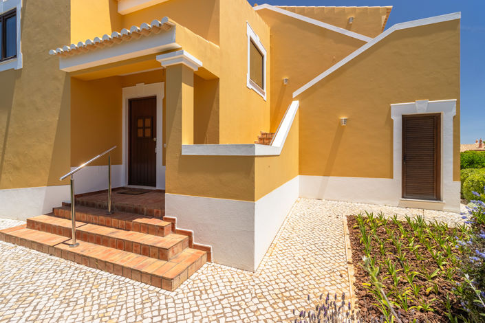 Image No.40-4 Bed Villa for sale