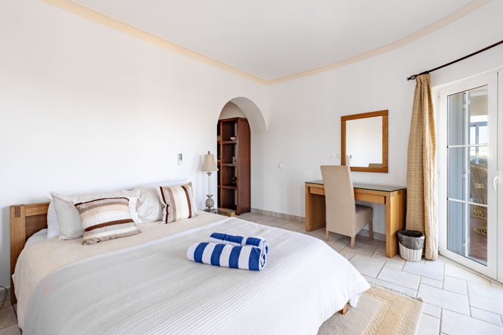 Image No.19-5 Bed Villa for sale