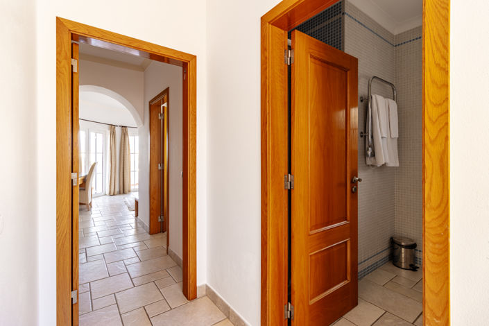 Image No.20-5 Bed Villa for sale