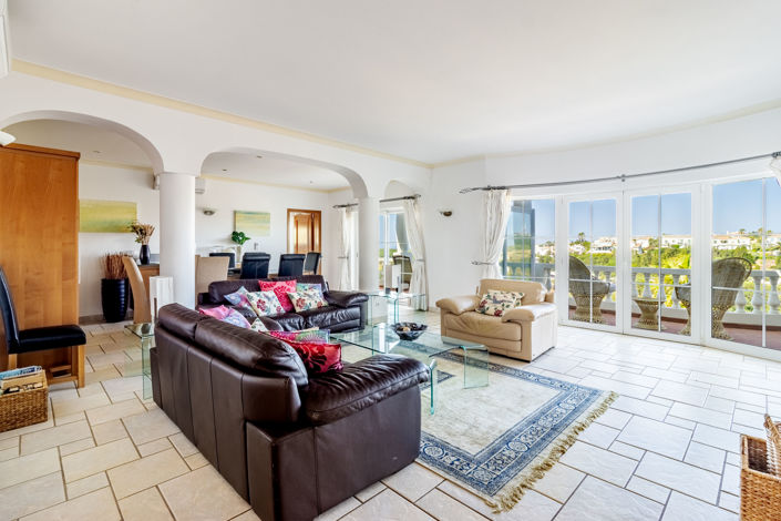 Image No.3-5 Bed Villa for sale