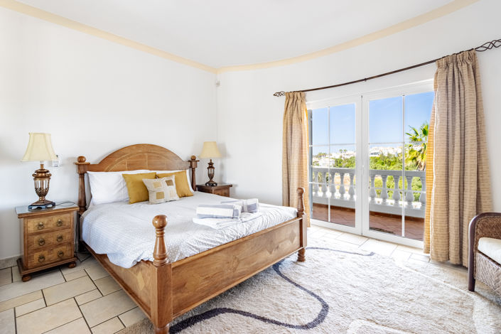 Image No.33-5 Bed Villa for sale