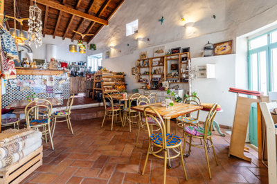 inside coffe (6).jpg