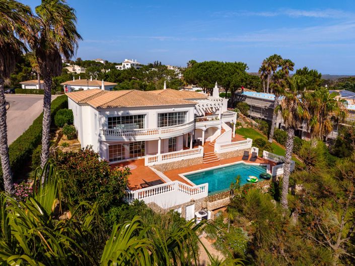 Image No.57-5 Bed Villa for sale