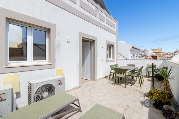 Image No.31-3 Bed Townhouse for sale