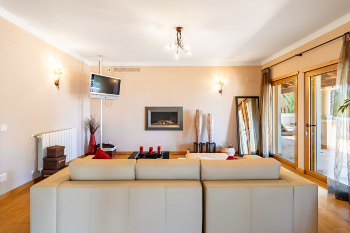 Image No.29-4 Bed Villa for sale