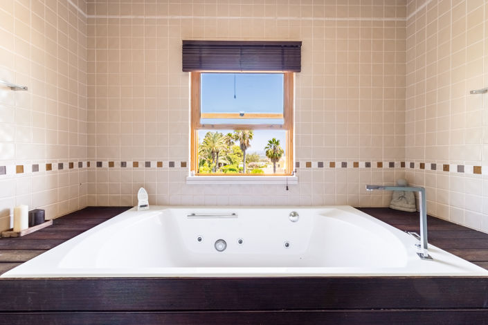 Image No.32-4 Bed Villa for sale