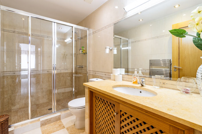 Image No.59-4 Bed Villa for sale