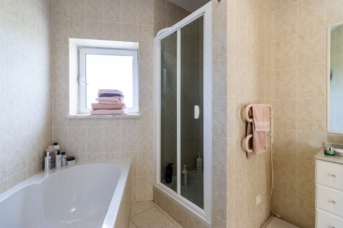 Image No.24-3 Bed Apartment for sale