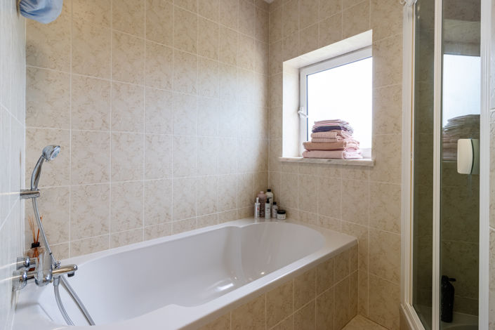 Image No.25-3 Bed Apartment for sale
