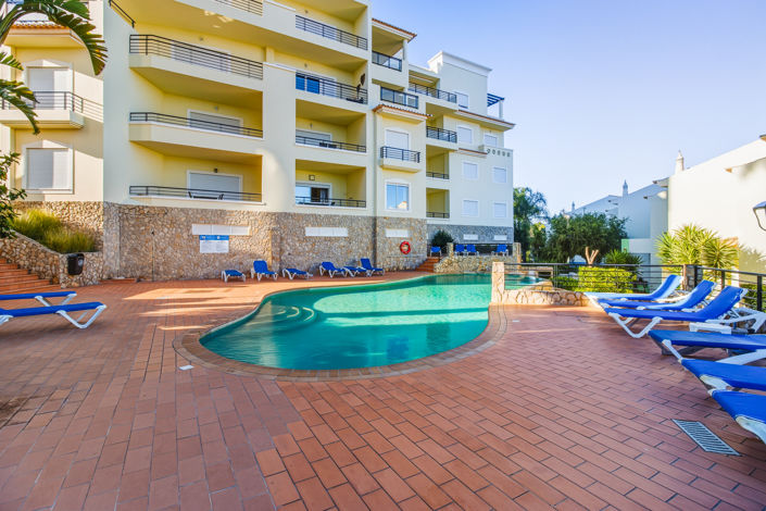Image No.41-3 Bed Apartment for sale