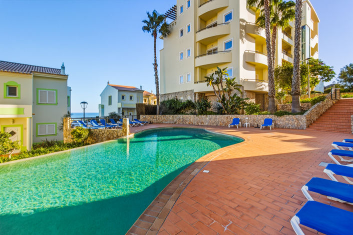 Image No.43-3 Bed Apartment for sale
