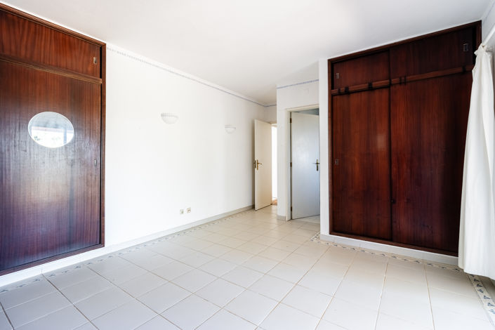 Image No.25-4 Bed Villa for sale