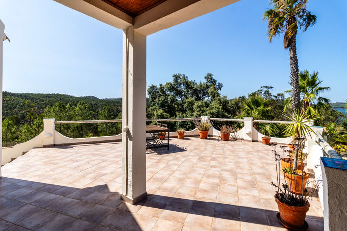 Image No.42-4 Bed Villa for sale
