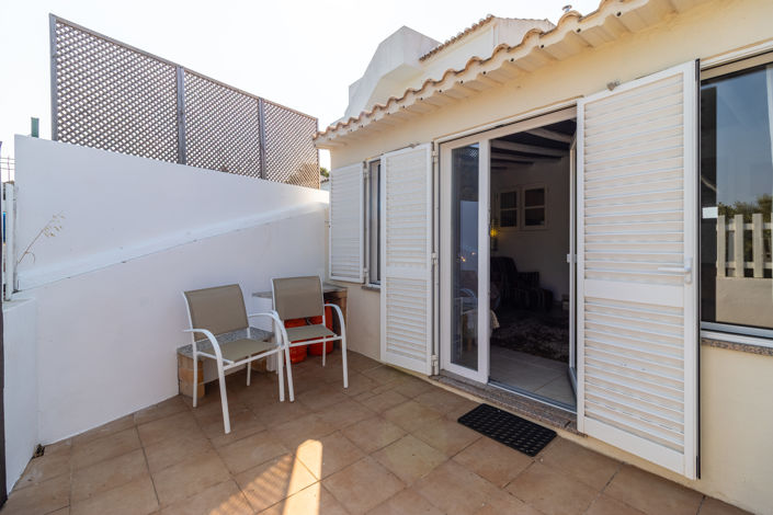 Image No.11-2 Bed Villa for sale