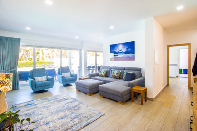 Living area window (1).jpg