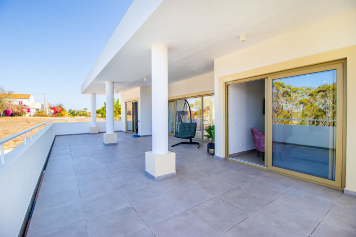 Image No.29-4 Bed Villa for sale