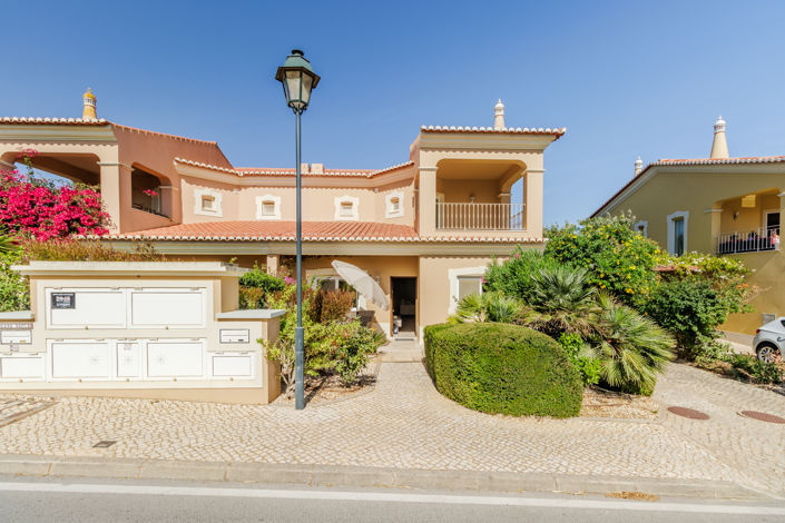 Image No.26-3 Bed Villa for sale