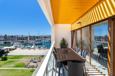 balcony (7).jpg