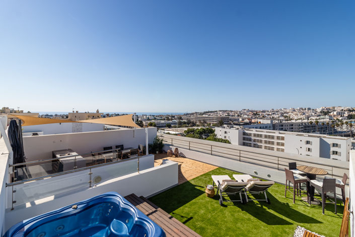 Image No.3-3 Bed Apartment for sale